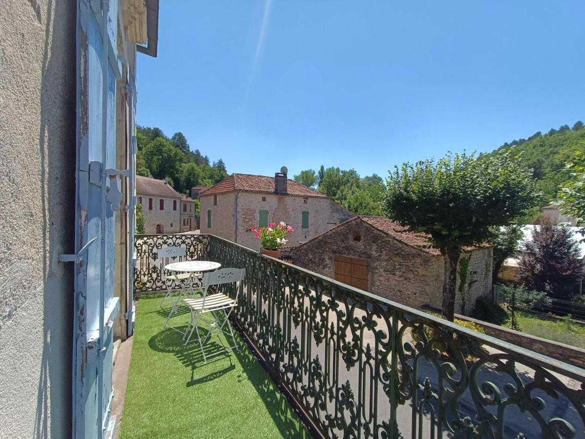 Maison Sur Le Lot Bed & Breakfast *