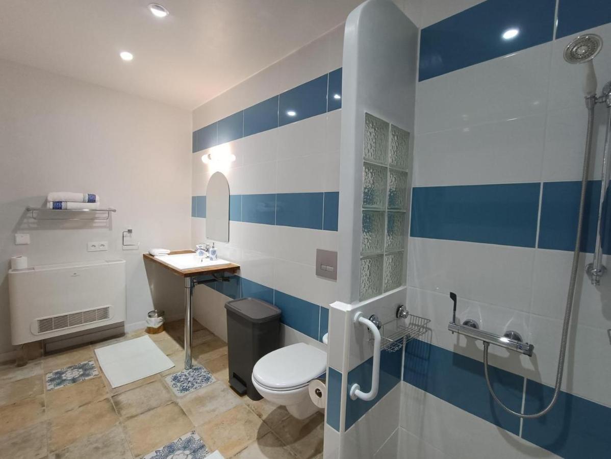 Maison Sur Le Lot Bed & Breakfast *